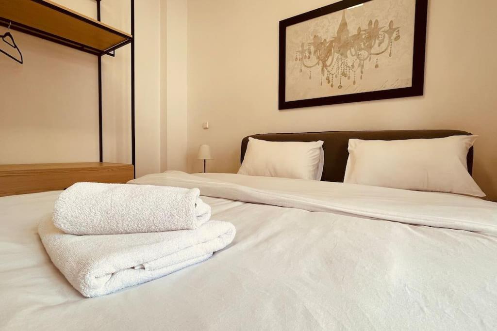Daisy Apartment 15 Min To Acropolis 雅典 外观 照片