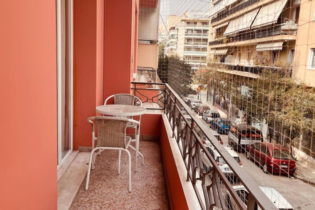 Daisy Apartment 15 Min To Acropolis 雅典 外观 照片