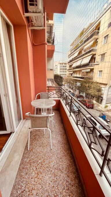 Daisy Apartment 15 Min To Acropolis 雅典 外观 照片