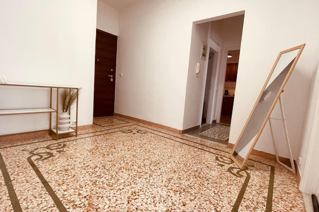 Daisy Apartment 15 Min To Acropolis 雅典 外观 照片